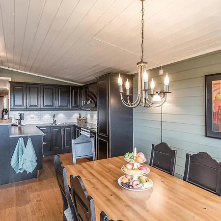 Stunning Home In Lyngdal