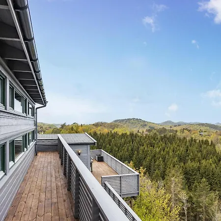 Hébergement de vacances Stunning Home In Lyngdal *