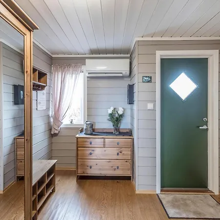Stunning Home In Lyngdal *
